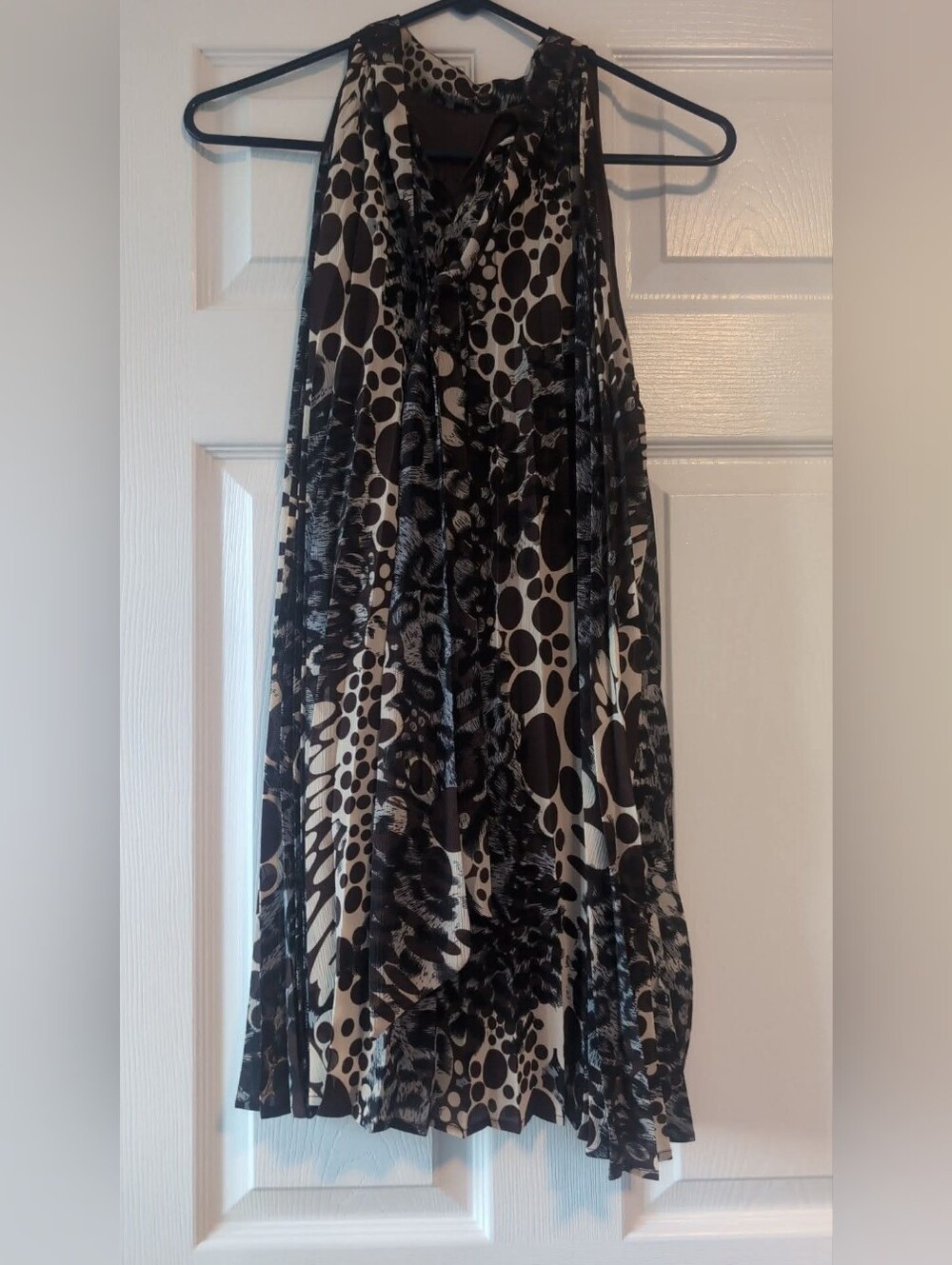 Agora Black and Cream Abstract Mixed Print Halter Pleated Plisse Mini Dress